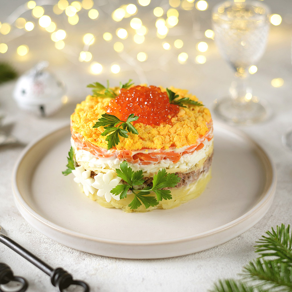 Салаты на Новый год 2024: 5 вкусных и простых рецептов » EVA Blog